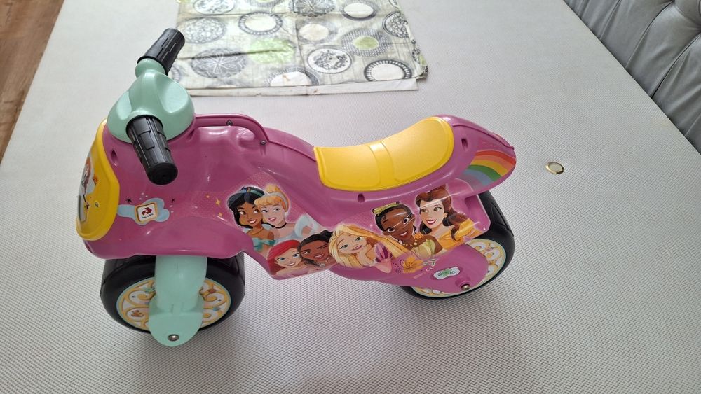 Moto Criança Princesas Disney