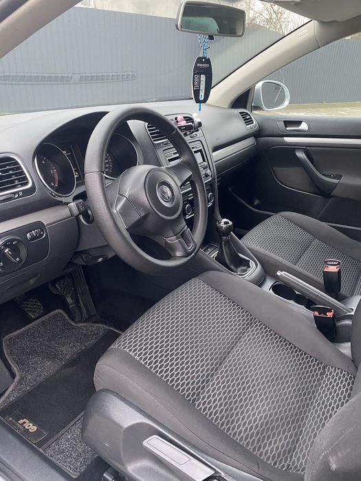 Golf 6, 2011 року