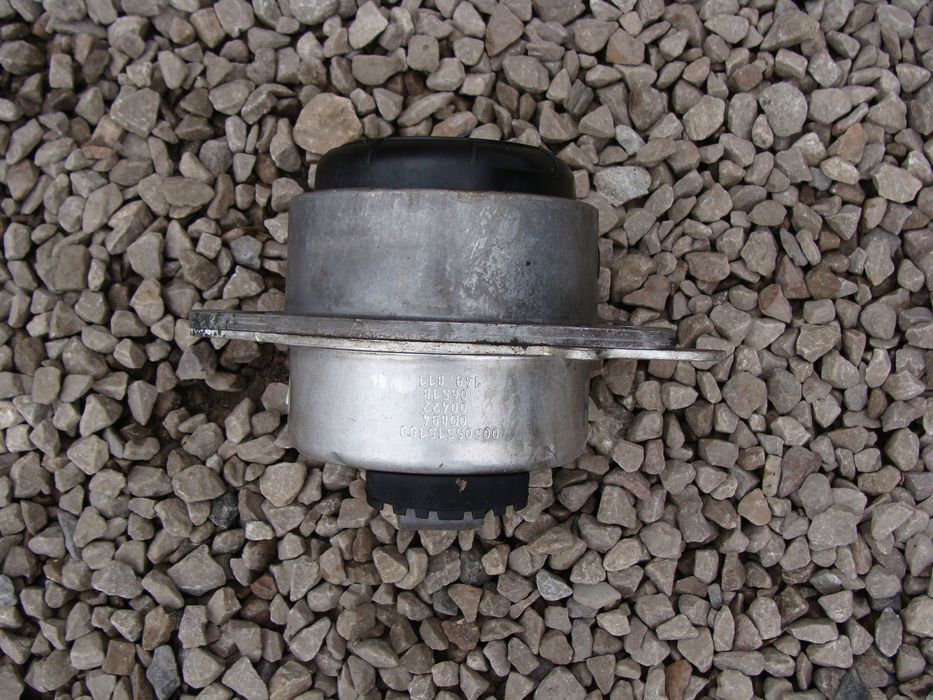 poduszka silnika alfa romeo stelvio 00505515100