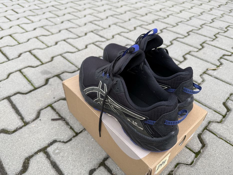 Buty Asics super stan