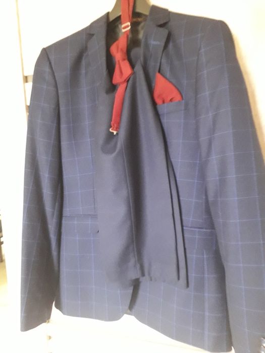 Чоловічий костюм