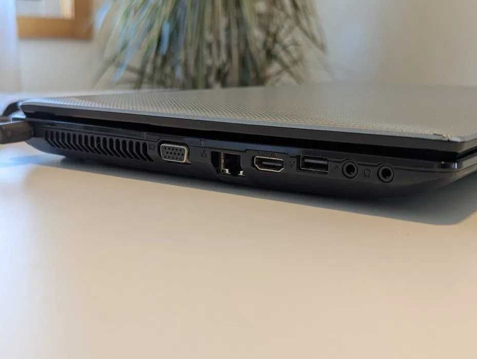 Portatil Acer 5741ZG