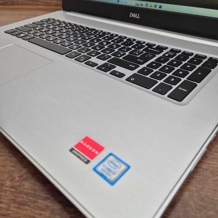 Ноутбук Dell Inspiron 5770 17.3" | Intel Core i7-8550U | 16 GB | SSD 256 + 2TB HDD | AMD 4GB