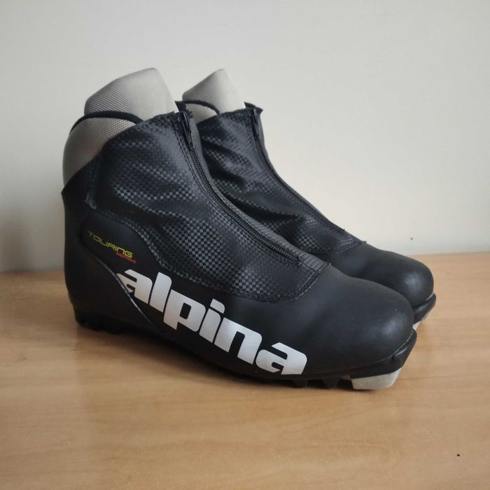 Buty narciarskie biegowe ALPINA Touring NNN roz.eu-45