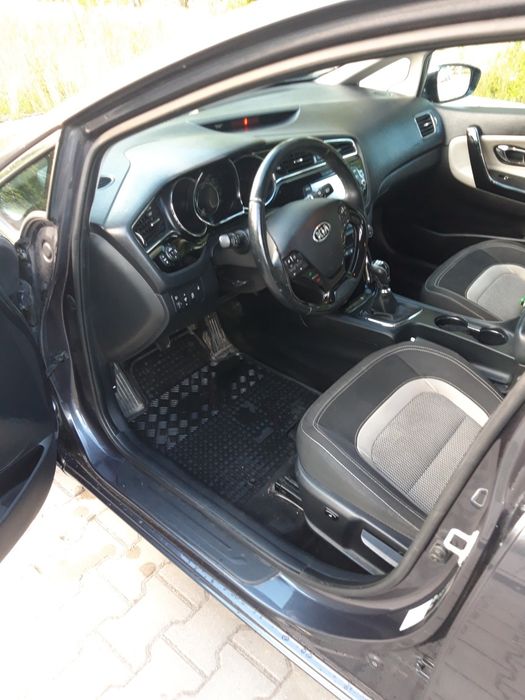 Kia Ceed 2 kombi 1.6