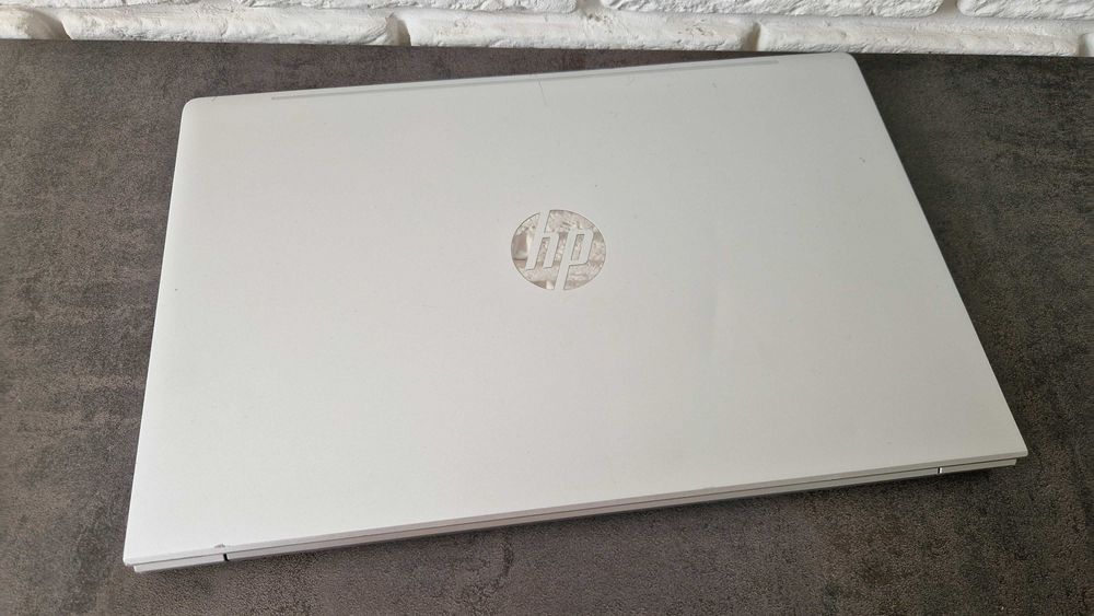 Ноутбук HP ProBook 450 G8 / i5-1135G7 / 12  / 256