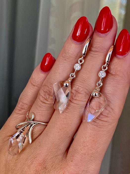 Сережки з підвісками, довгі та стильні сережки (колекція)