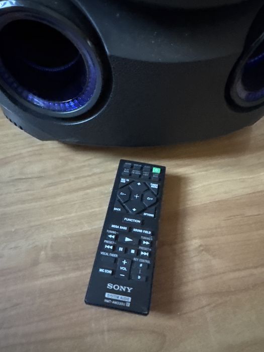 Głośnik przenośny Sony MHC-V13 . Czarny 150W