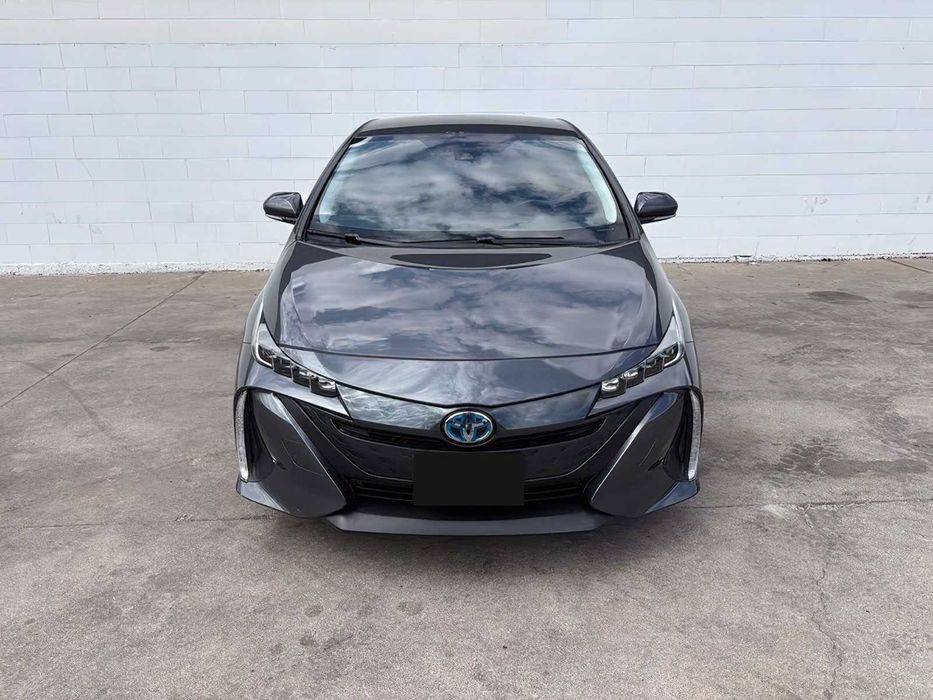 Toyota Prius Prime      2019