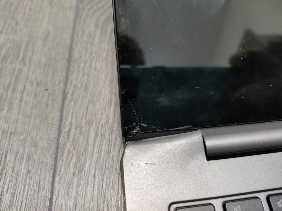 Lenovo king book 13 S G2 ITL