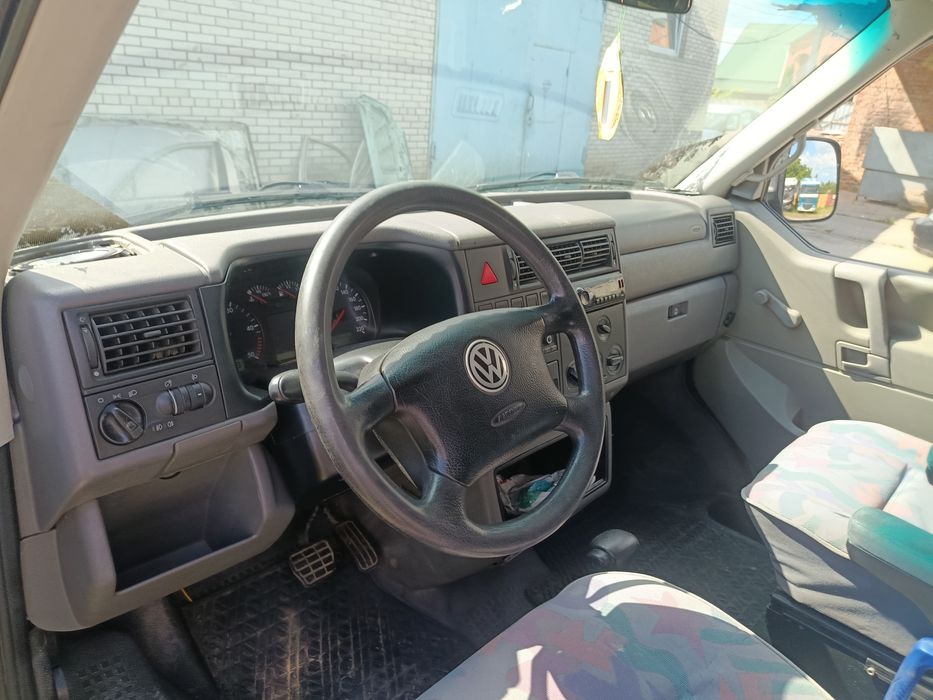 Volkswagen T4, 2003. 1,9 TDI