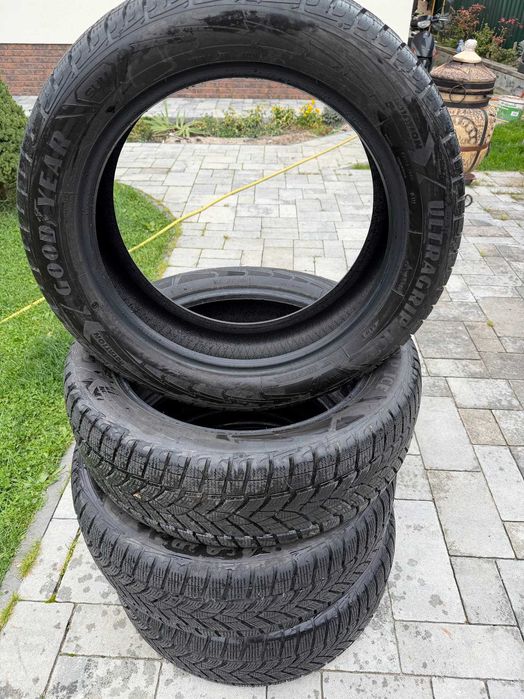 Автомобільні шини .