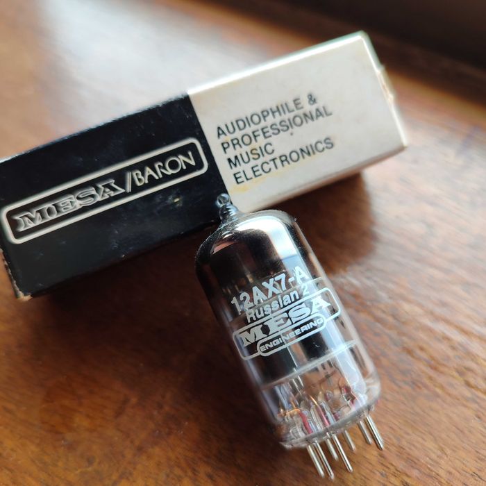 Válvulas p_amplificador guitar, baixo, Hi-Fi ECC 12AX7 EL84 EF86 etc