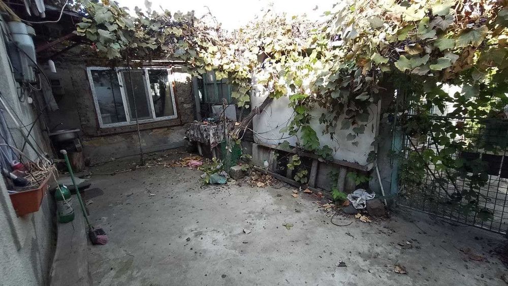 Продаётся часть дома на Слободке с гаражом и АГВ