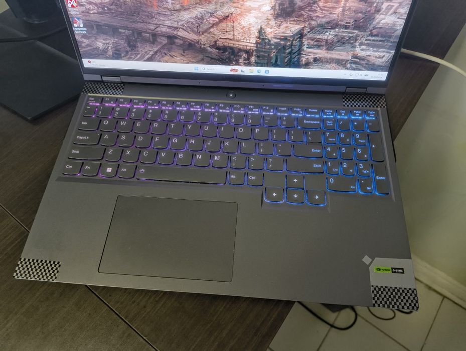 Lenovo legion 5 pro 2560*1600 165hz  Ryzen 7 6800H 3070TI 16gb 512gb