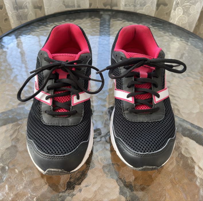 Кросівки жіночі Pro Touch