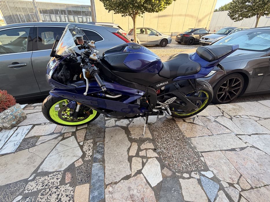 Yamaha r6 2008.