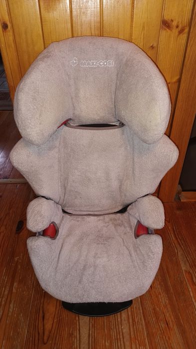 Maxi-Cosi Rodi AirProtect Fotelik samochodowy 15-36 kg + pokrowiec