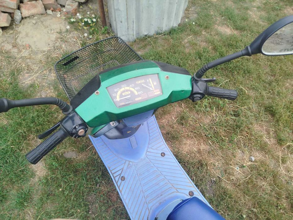Продам скутер  Yamaha Yog