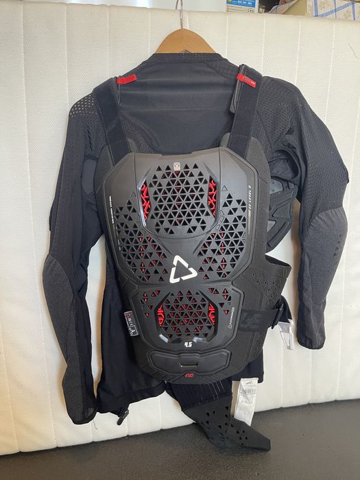 Armadura corporal Leatt