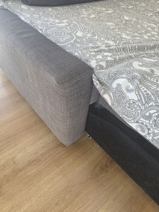 Sofá cama-  IKEA