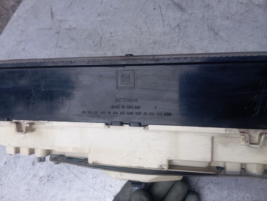 Щиток приборів Опель Кадет/ Аскона приладова панель щиток приборів