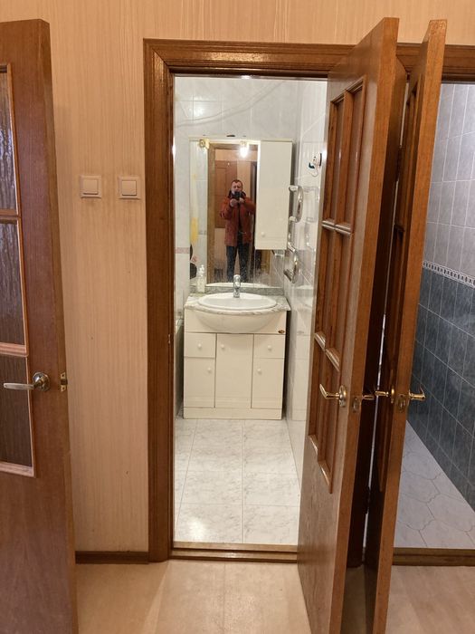 Без-%.Метро Золоті Ворота. 77м.кв.  3х кімнатна.