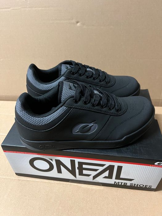 Sapatos MTB ONEAL Novos