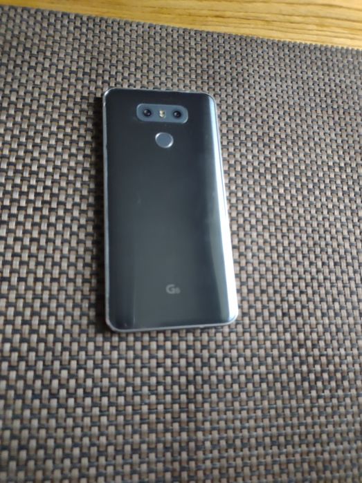 Телефон  LG G6  32GB