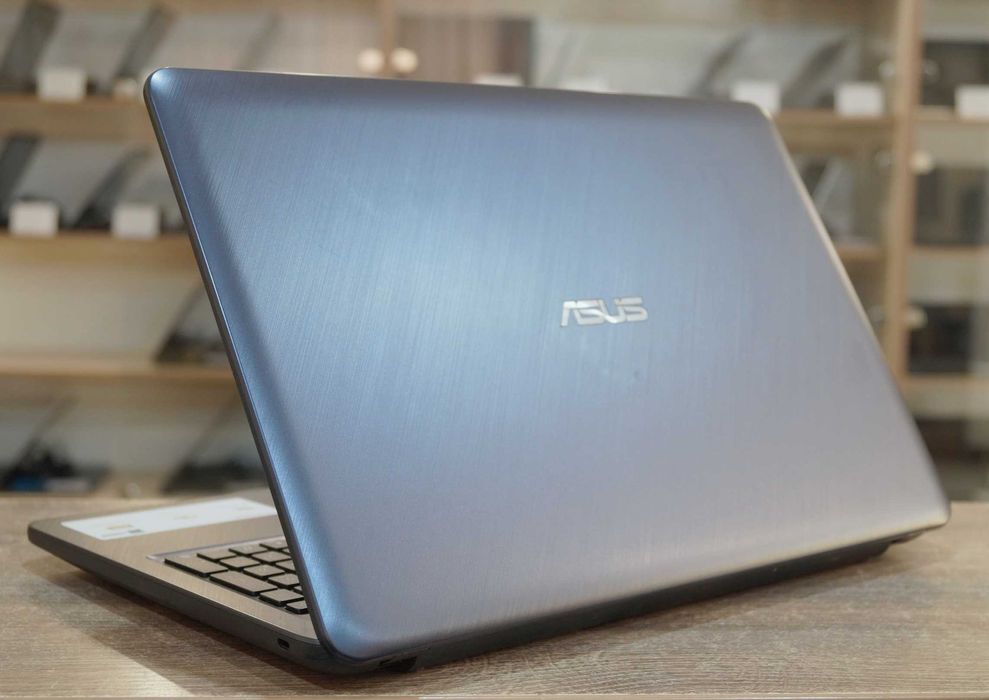 ГАРАНТІЯ Asus (FullHD/Pentium 4417U/RAM 8ГБ/SSD 256ГБ/MX110 2ГБ)TVOYO