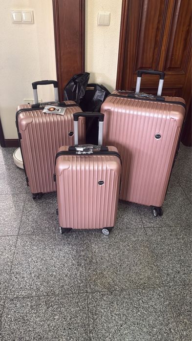 Conjunto de 3 malas de viagem