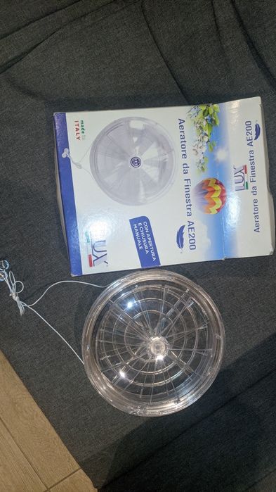 Аератор для вікна 200мм