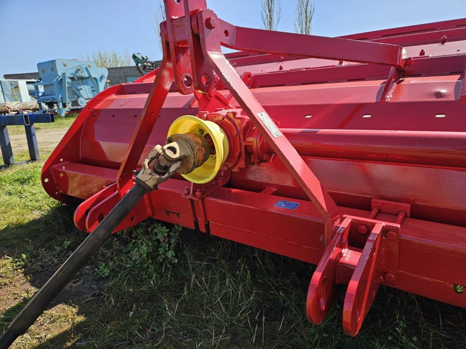 Мульчувач, АГРОМЕХАНІКА 2.4 м, подрібнювач решток, НОВІ НОЖІ, 2010 р.в