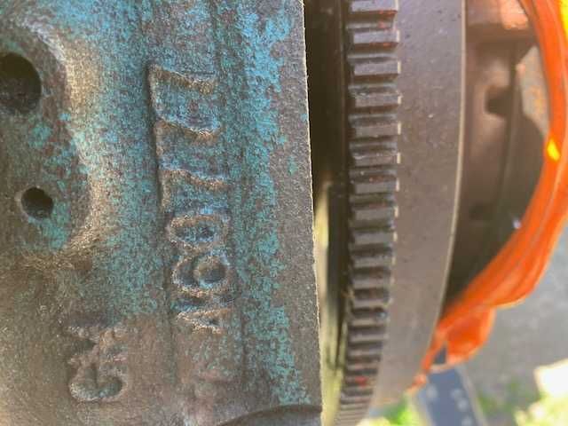 Silnik Chevy 305 V8