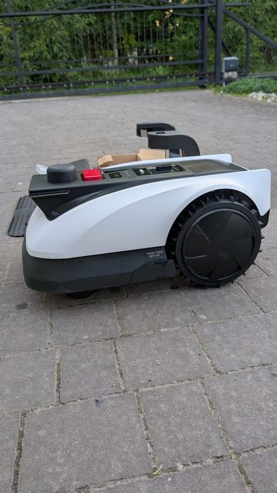 Robot koszący ecovacs goat o500