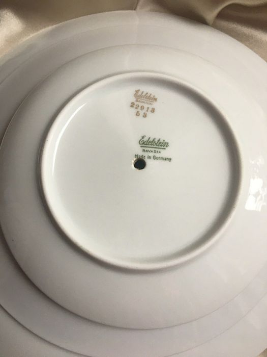 Тарелки Подставка Ваза Посуда