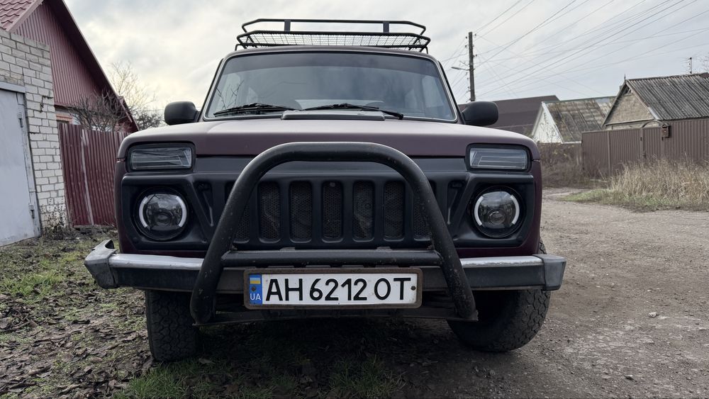 Lada NIVA Tayga 2011