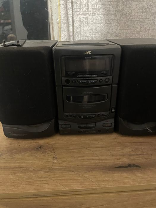 JVC музикальний центр