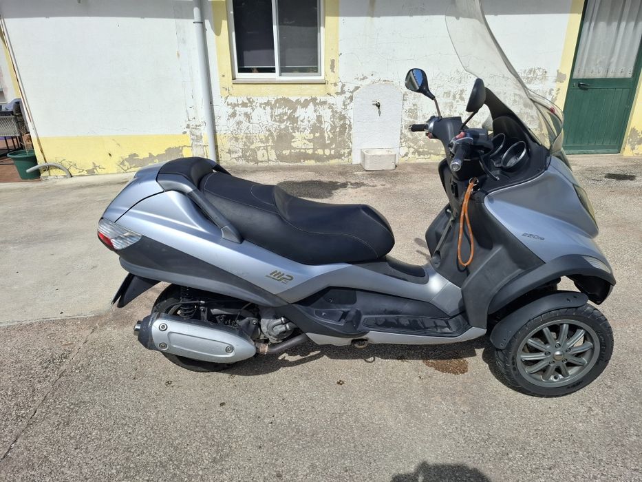 Piaggio Mp3 250ie