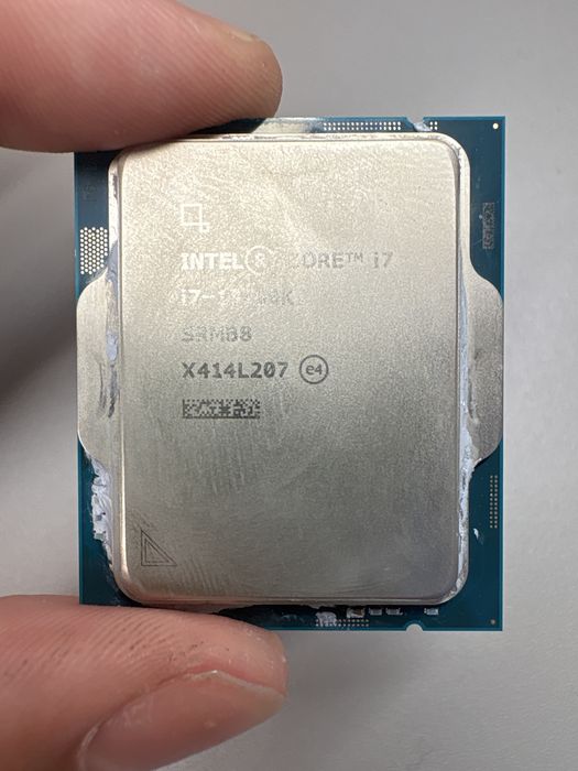 Intel i7 13700k 16 ядер 24 потока