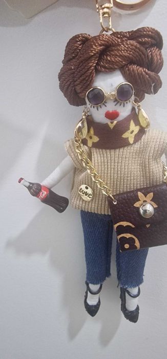 Porta-chaves Boneca novo
