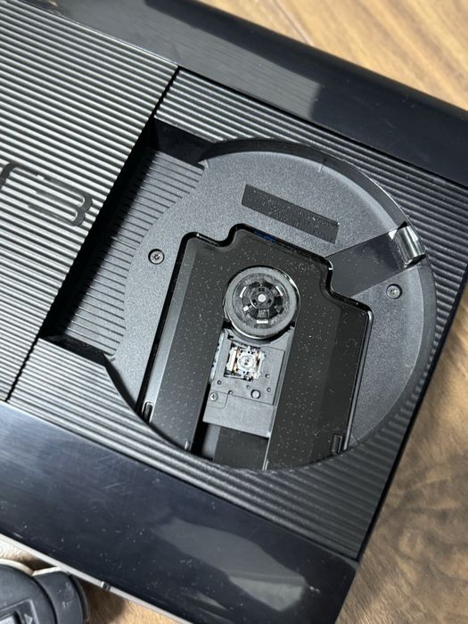 Sony PlayStation 3 Super Slim