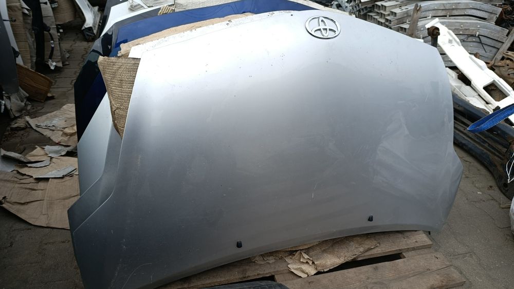 Maska Toyota Prius 20.