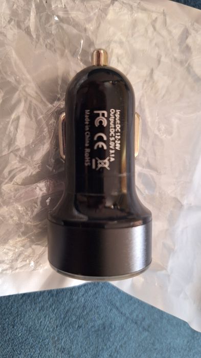 Carregador isqueiro 12 V USB duplo, com voltimetro64309784727299120