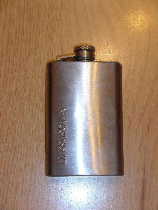 piersiówka, prezent, stal, tanie rozgrzewanie