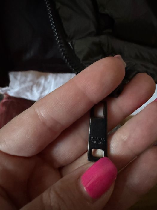 Желетка чорна Прада