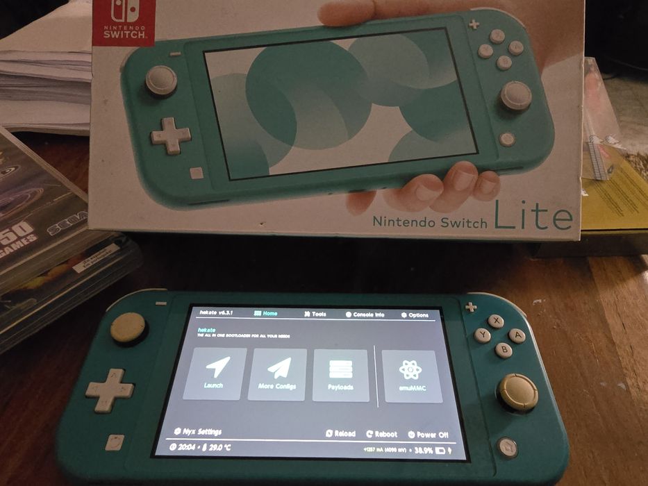 Nintendo switch lite turquesa desbloqueada