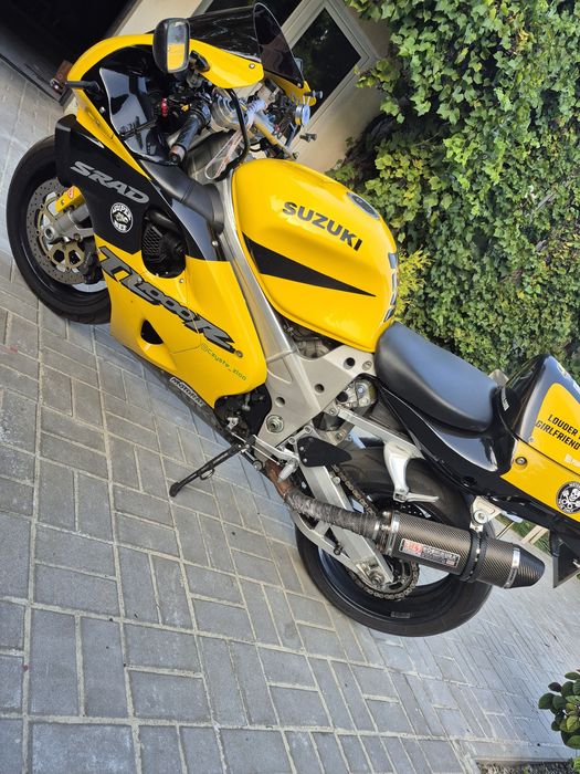 Suzuki TL 1000R nie GSX-R