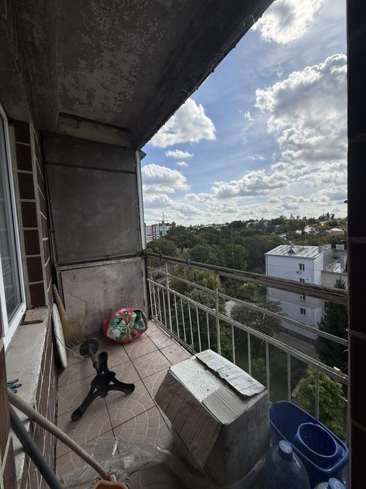 Продаж 2 кімнатної квартири на Стадниковової , поруч центру