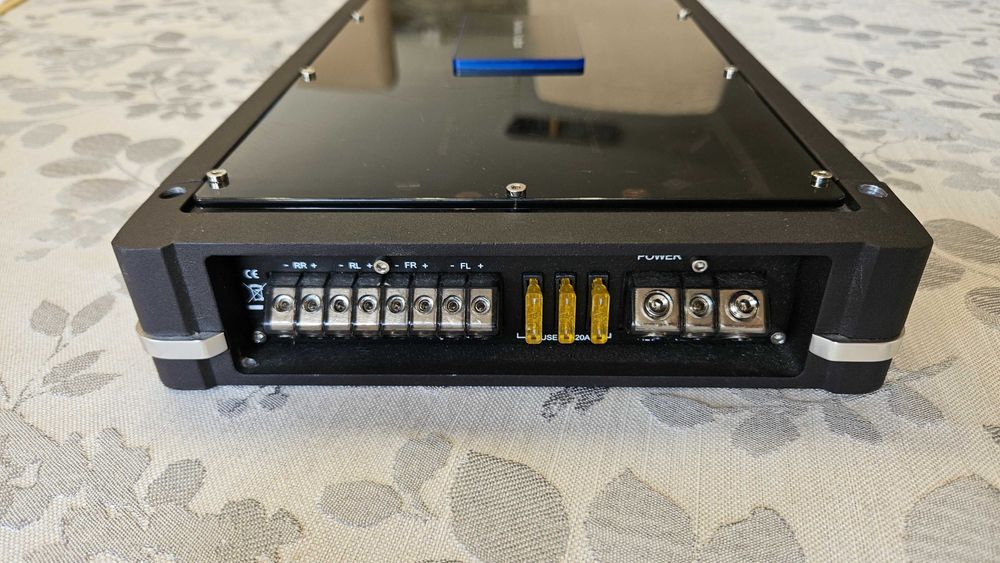 wzmacniacz Harman Kardon CA 470